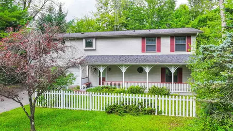 n2981 Otter Drive, Waupaca, WI 54981