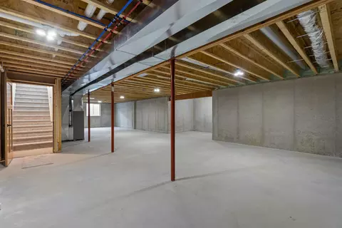 Other - 1232 S Kensington Dr, Appleton, WI 54915 photo 9 of 12