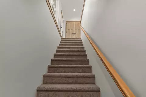 Entry Way - 1232 S Kensington Dr, Appleton, WI 54915 photo 5 of 5