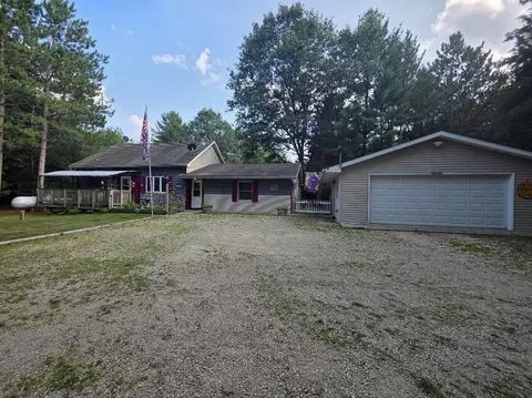 w5801 Deer Court, Wautoma, WI 54982