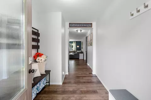 Entry Way - 1221 E Hanson Dr, Appleton, WI 54915 photo 1 of 3