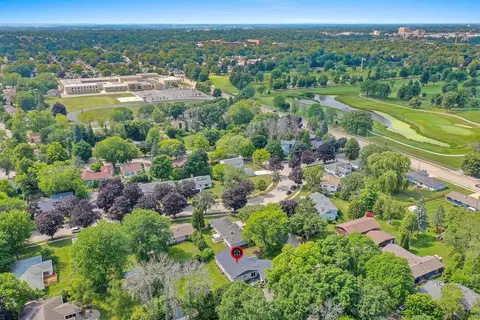 View/Area - 1221 E Hanson Dr, Appleton, WI 54915 photo 3 of 9