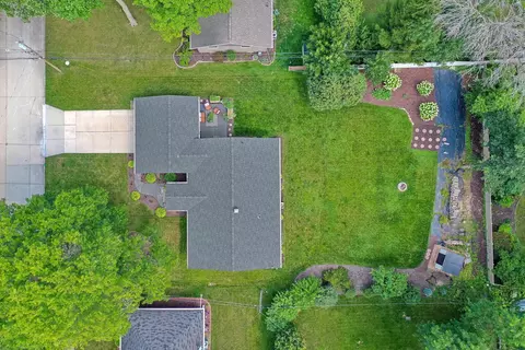 View/Area - 1221 E Hanson Dr, Appleton, WI 54915 photo 8 of 9