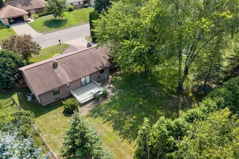 View/Area - 4718 W Periwinkle Ct, Appleton, WI 54914 photo 2 of 8