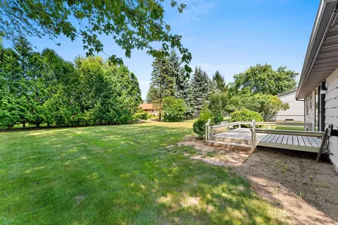 Exterior - 4718 W Periwinkle Ct, Appleton, WI 54914 photo 6 of 12
