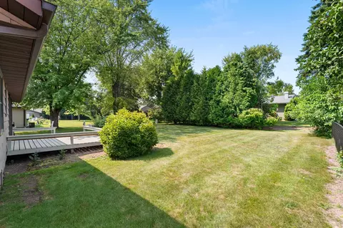 Exterior - 4718 W Periwinkle Ct, Appleton, WI 54914 photo 10 of 12