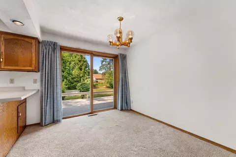 Dining - 4718 W Periwinkle Ct, Appleton, WI 54914 photo 1 of 1