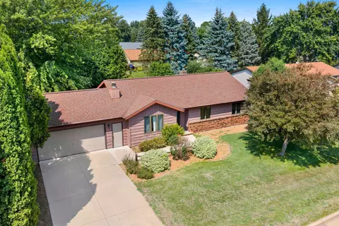 View/Area - 4718 W Periwinkle Ct, Appleton, WI 54914 photo 1 of 8