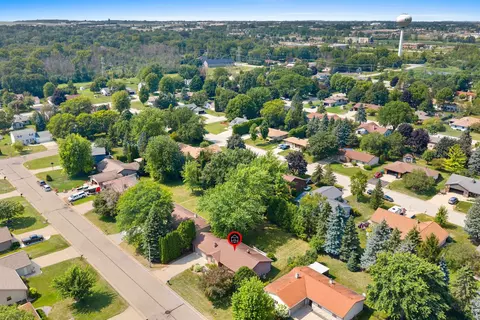 View/Area - 4718 W Periwinkle Ct, Appleton, WI 54914 photo 3 of 8