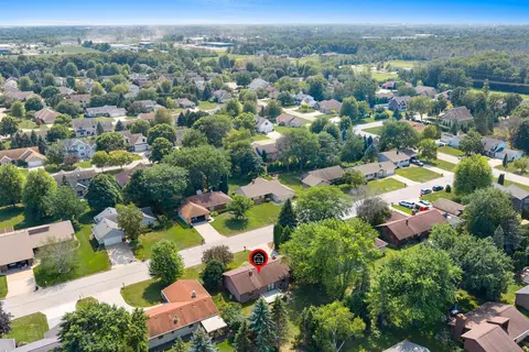 View/Area - 4718 W Periwinkle Ct, Appleton, WI 54914 photo 7 of 8