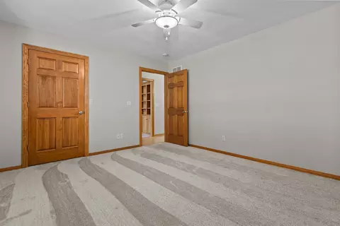 Bedroom - 44 Penbrook Cir, Appleton, WI 54913 photo 4 of 7