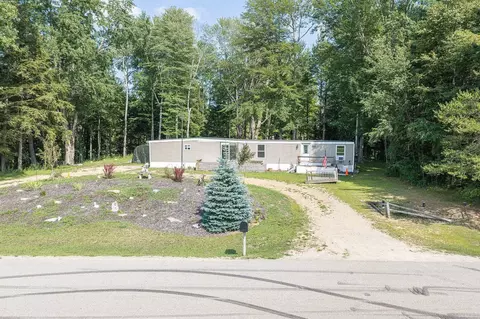 Exterior - 8934 Golf Course Rd, Suring, WI 54174 photo 9 of 13