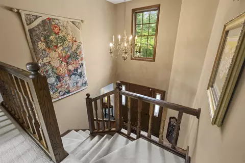 Entry Way - 609 Scarlet Oak Ct, Appleton, WI 54915 photo 4 of 5