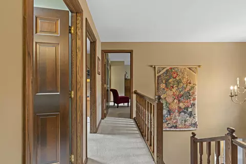 Entry Way - 609 Scarlet Oak Ct, Appleton, WI 54915 photo 5 of 5