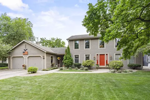 Exterior - 609 Scarlet Oak Ct, Appleton, WI 54915 photo 3 of 12