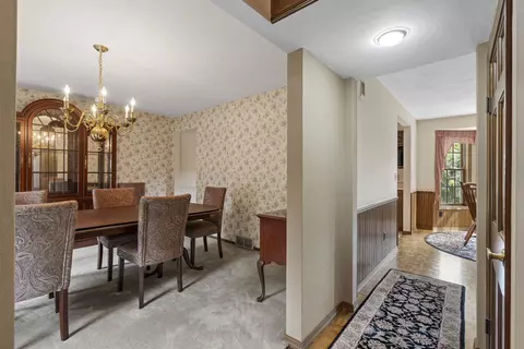 Entry Way - 609 Scarlet Oak Ct, Appleton, WI 54915 photo 3 of 5
