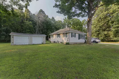 429 E Washington St, Gillett, WI 54124