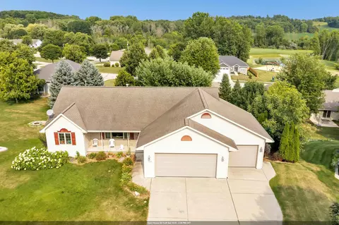 1416 Wilbert Hill Ct, Howard, WI 54313