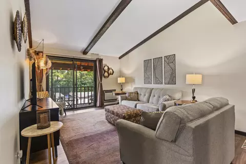 Living - 3182 Justin Ct, Appleton, WI 54914 photo 2 of 3