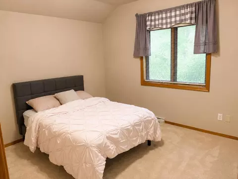 Bedroom - w2489 Clover Downs Court, Appleton, WI 54915 photo 3 of 9