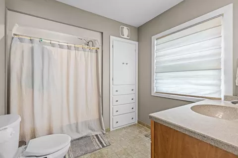Bath - 423 E Harrison St, Appleton, WI 54915 photo 1 of 3
