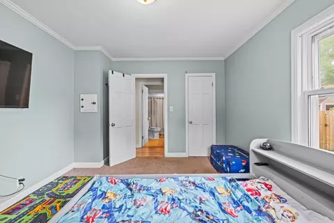 Bedroom - 423 E Harrison St, Appleton, WI 54915 photo 2 of 9
