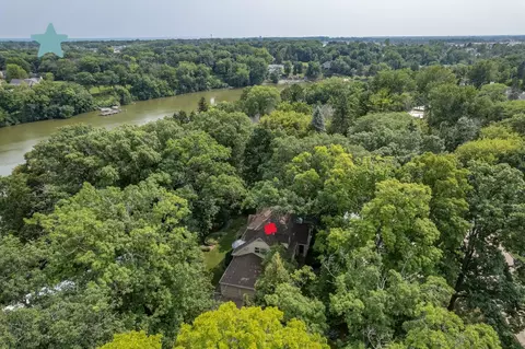 View/Area - 1520 Oakcrest Ct, Appleton, WI 54914 photo 2 of 2