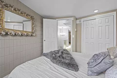 Bedroom - 4545 W Pine St #E, Appleton, WI 54914 photo 5 of 5