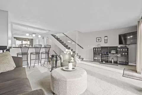 Living - 4545 W Pine St #E, Appleton, WI 54914 photo 3 of 8