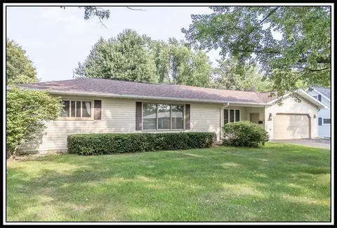 1808 Nassau St, New London, WI 54961