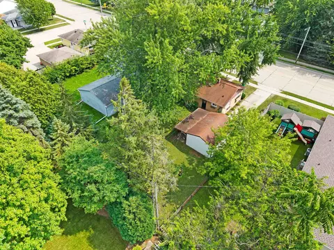 View/Area - 1818 E College Ave, Appleton, WI 54915 photo 2 of 8
