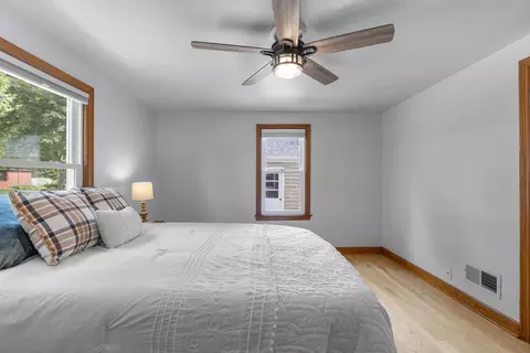 Bedroom - 413 E Grant St, Appleton, WI 54911 photo 1 of 5