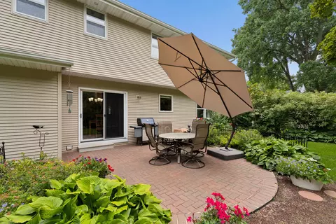 Exterior - 33 Pheasant Ct, Appleton, WI 54915 photo 3 of 7