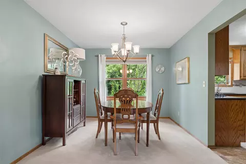 Dining - 33 Pheasant Ct, Appleton, WI 54915 photo 1 of 4