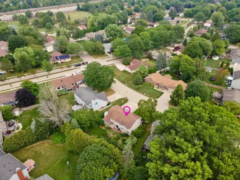 View/Area - 33 Pheasant Ct, Appleton, WI 54915 photo 2 of 3
