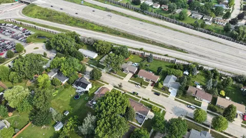 View/Area - 300 E James St, Appleton, WI 54915 photo 6 of 6