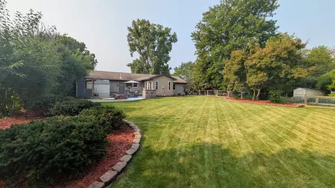 Exterior - 300 E James St, Appleton, WI 54915 photo 8 of 10