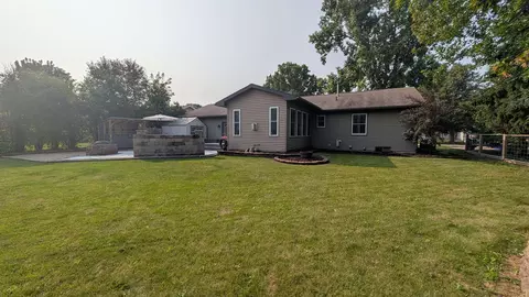 Exterior - 300 E James St, Appleton, WI 54915 photo 10 of 10