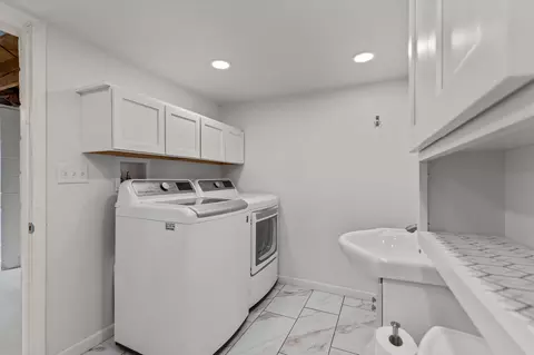 Other - 1906 S Memorial Dr, Appleton, WI 54915 photo 5 of 7