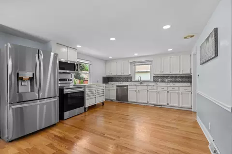 Kitchen - 1906 S Memorial Dr, Appleton, WI 54915 photo 1 of 2