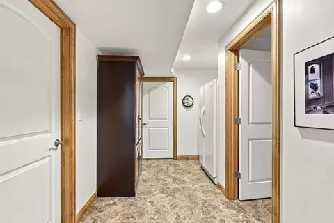Entry Way - 4704 Timber Row, Appleton, WI 54913 photo 4 of 4