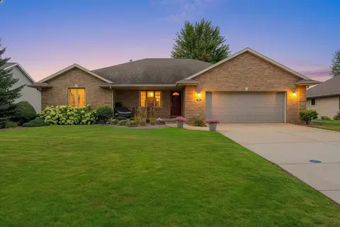 3162 Essen Rd, Green Bay, WI 54311