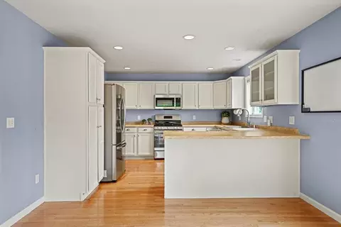 Kitchen - 4111 N Trailway Ln, Appleton, WI 54913 photo 4 of 4