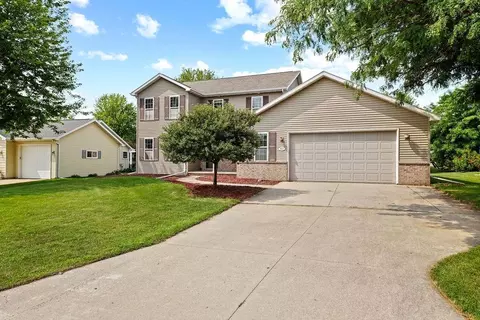 Exterior - 4111 N Trailway Ln, Appleton, WI 54913 photo 9 of 9