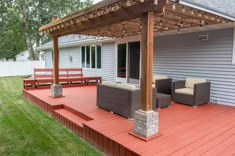 Exterior - w2416 Snowberry Drive, Appleton, WI 54915 photo 6 of 11