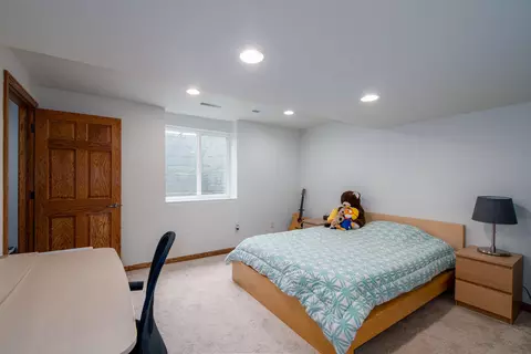 Bedroom - w2416 Snowberry Drive, Appleton, WI 54915 photo 2 of 3