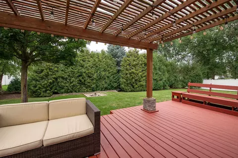 Exterior - w2416 Snowberry Drive, Appleton, WI 54915 photo 4 of 11