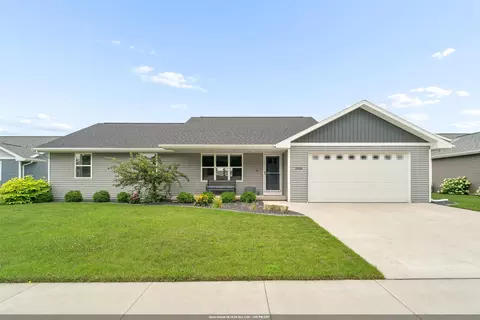 2406 Hendricks Ave, Kaukauna, WI 54130