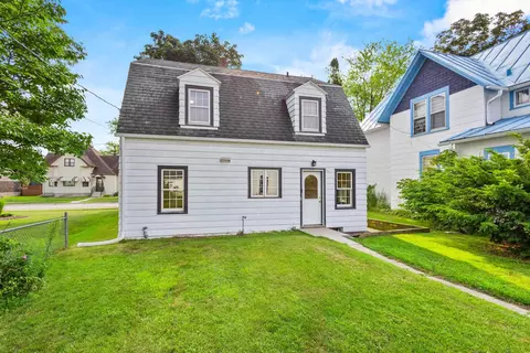 Exterior - 321 Mill St, Algoma, WI 54201 photo 8 of 9