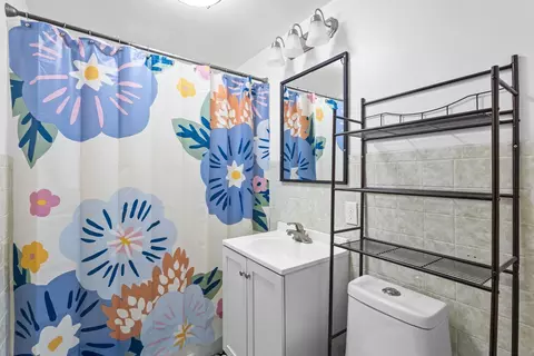 Bath - 321 Mill St, Algoma, WI 54201 photo 1 of 1